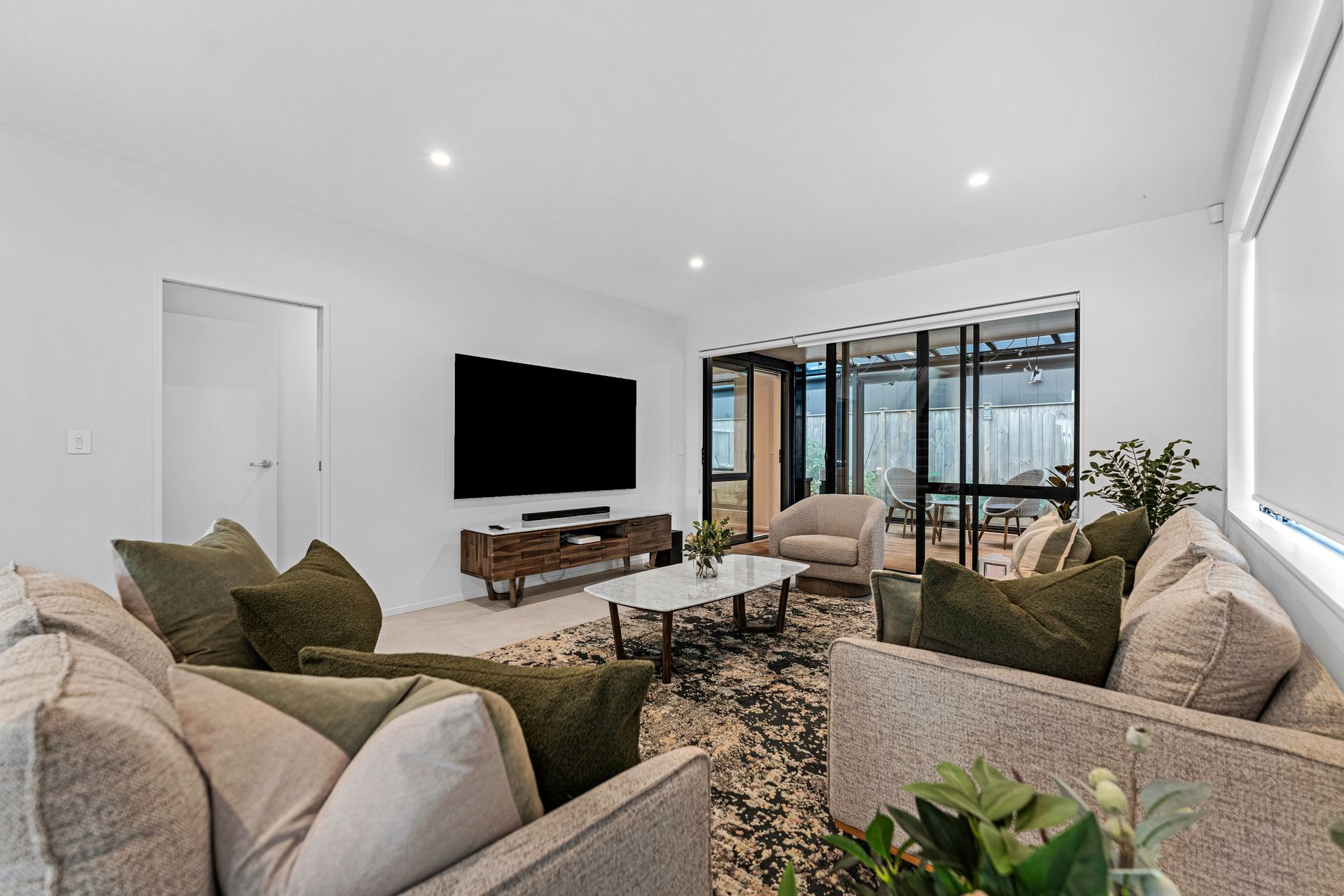 Modern 5-Bedroom Home in Karaka