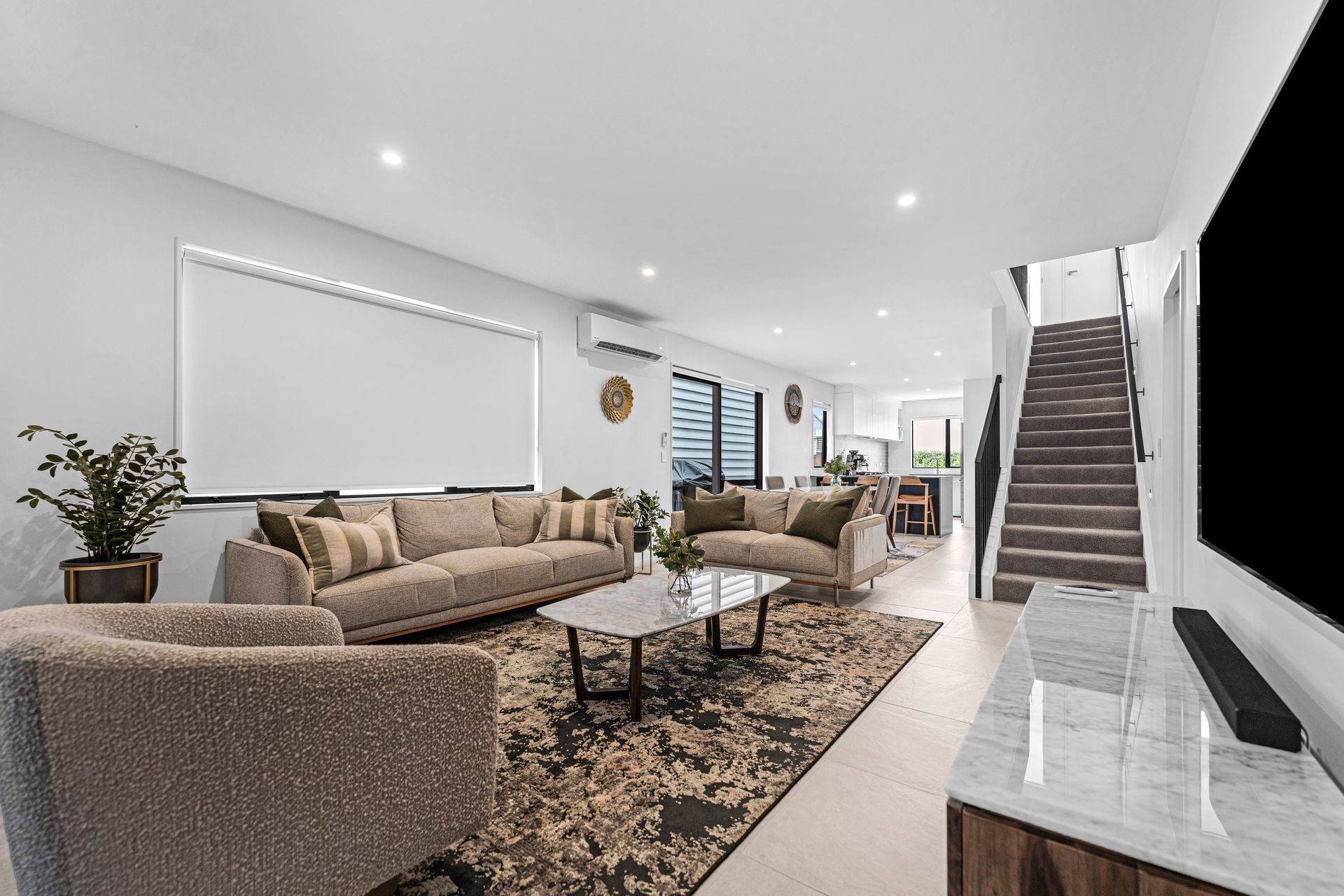 Modern 5-Bedroom Home in Karaka