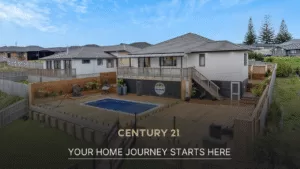 Ginni Parvezz – Real estate agent helping clients buy homes in New Zealand