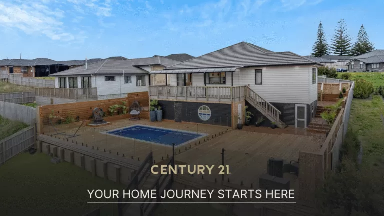 Ginni Parvezz – Real estate agent helping clients buy homes in New Zealand