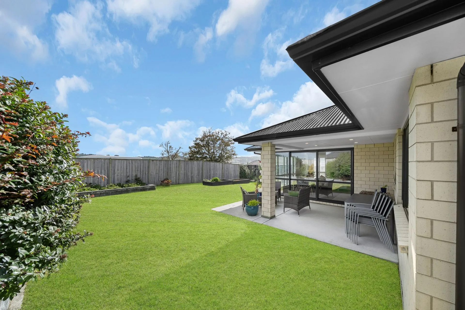 5 NOBLE LANE