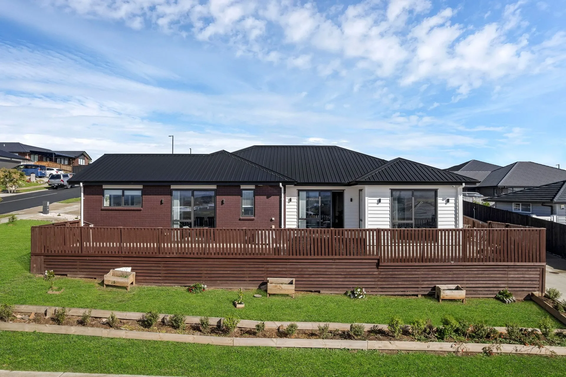 5 VIV GREEN PLACE